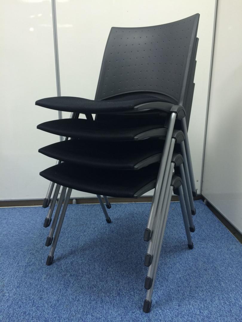 【4脚1セット価格！】4脚1セットでまとめて購入で、10パーセントお得！
                        レコス
                                    中古
            