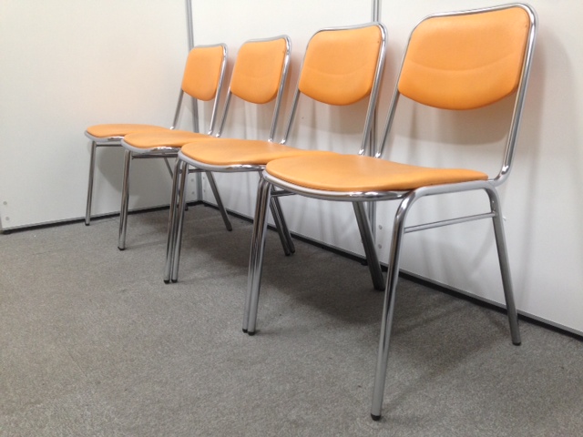 【4脚セットで10%】状態：Ｂ｜数量：3セット｜オフィスを明るく照らすイス!!｜
                        
                                    中古
            