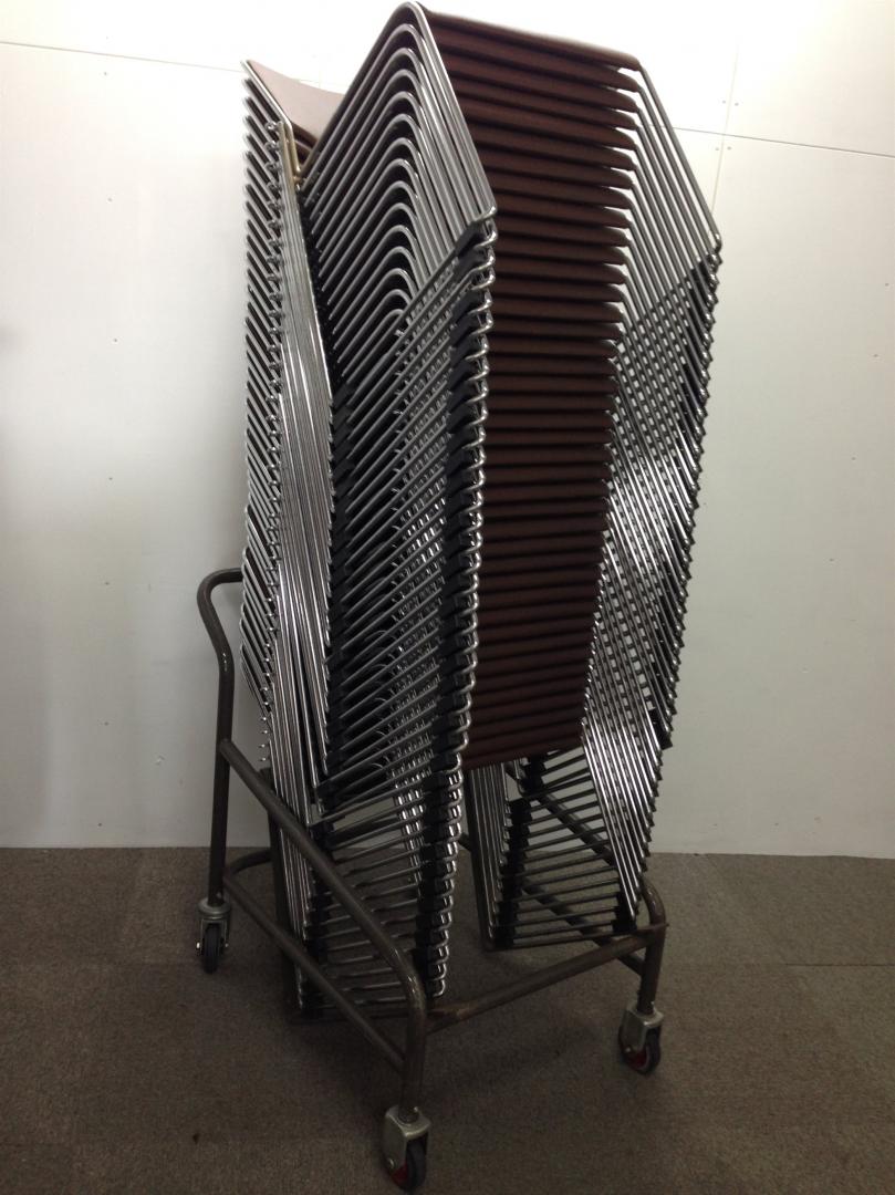 スタッキングチェア40脚セット｜収納に便利な台車付き！｜大量購入ならこちら！
                        
                                    中古
            