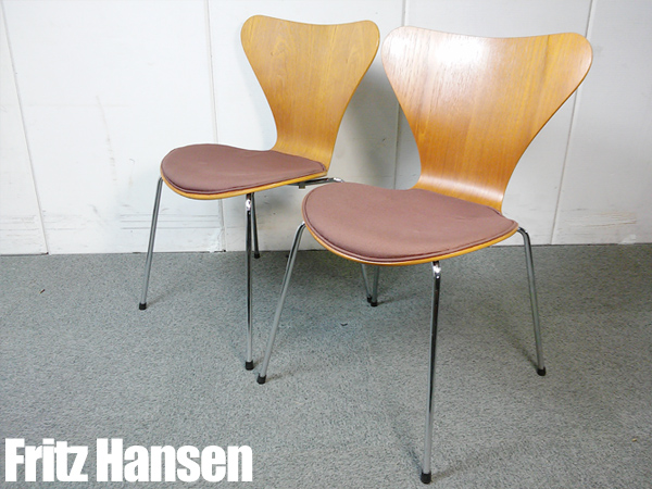 フリッツハンセン　セブンチェア パテッド 2脚セット【Dlot】
                        
                                    中古
            