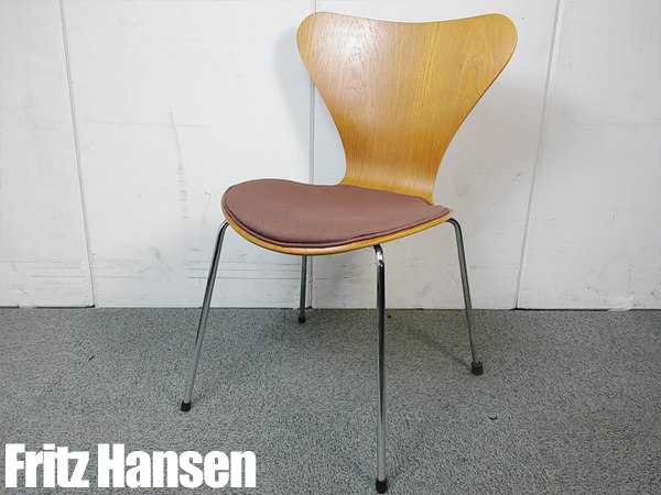 フリッツハンセン　セブンチェア パテッド　正規品【Dlot】
                        
                                    中古
            