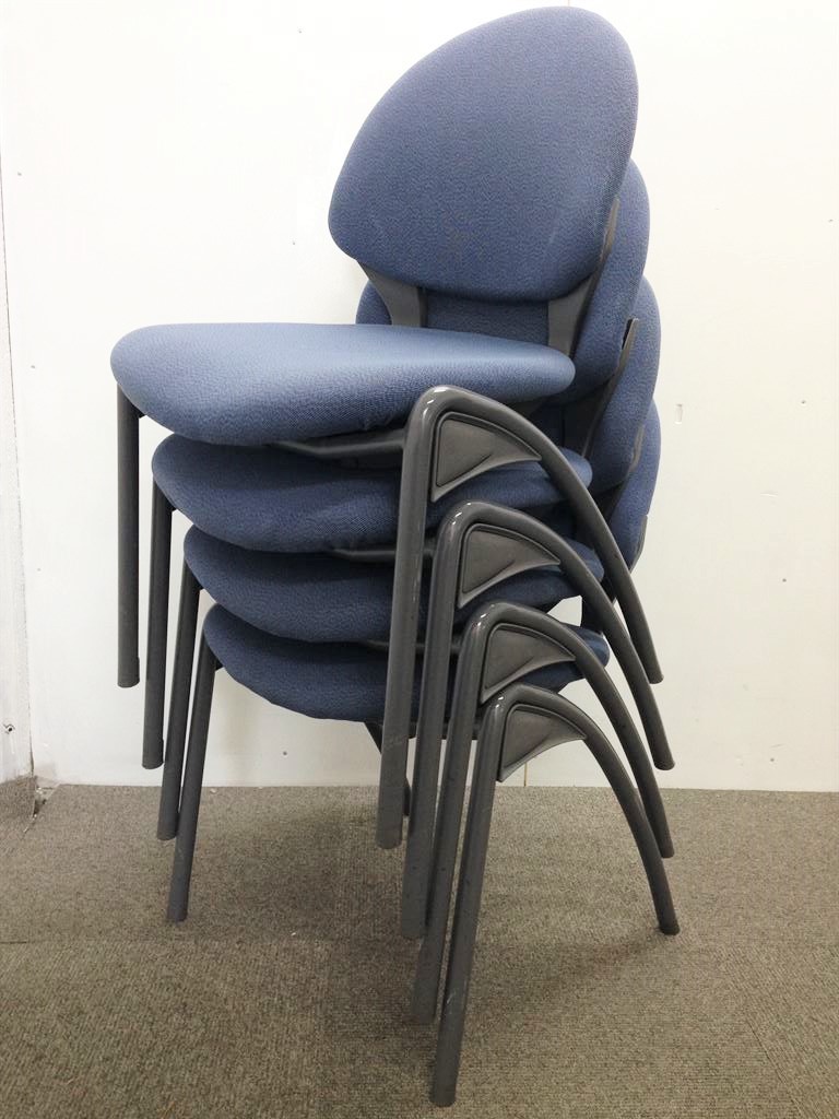 【4脚セット】スタッキングチェア｜コクヨ製 アディート
                        adito-アディート
                                    中古
            