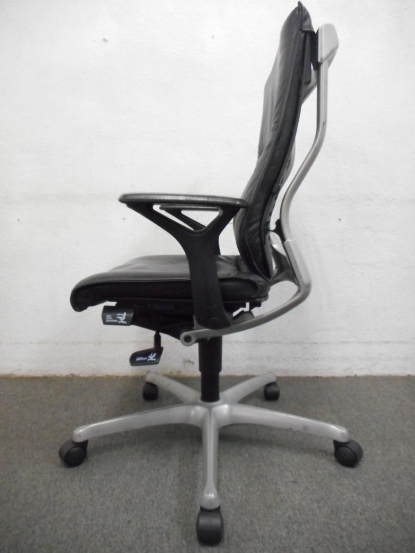 展示品、ハイバックチェア オフィスチェア 山善 オフィスチェア ハイバック レザー 合皮 幅63 奥行67 高さ