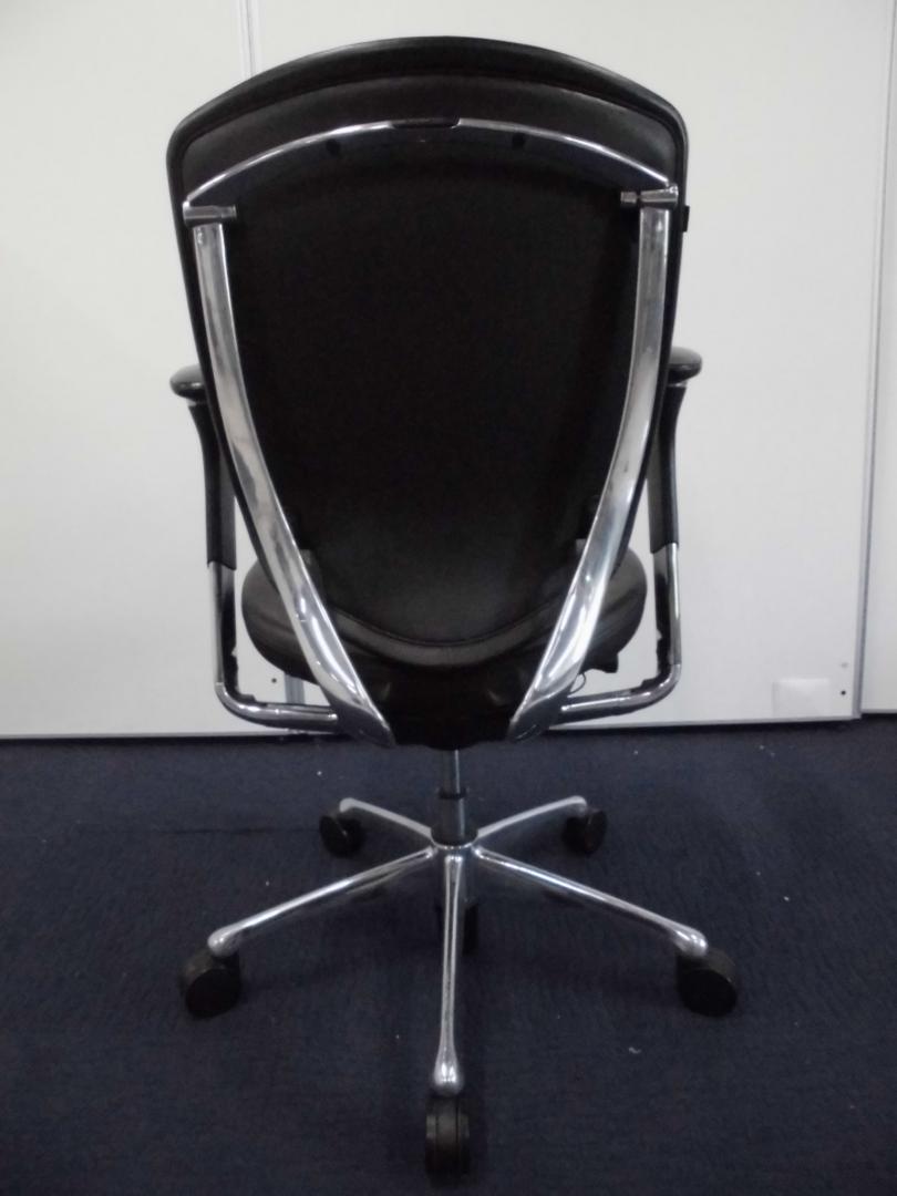 【中古】オカムラ コンテッサチェア 中古】コンテッサチェア オカムラ/okamura 肘付ハイバックチェア