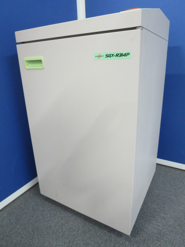 【1台入荷】～最大裁断枚数22枚！シグマー技研製シュレッダー・SGX-R314P【中古シュレッダー】
                        
                                    中古
            
