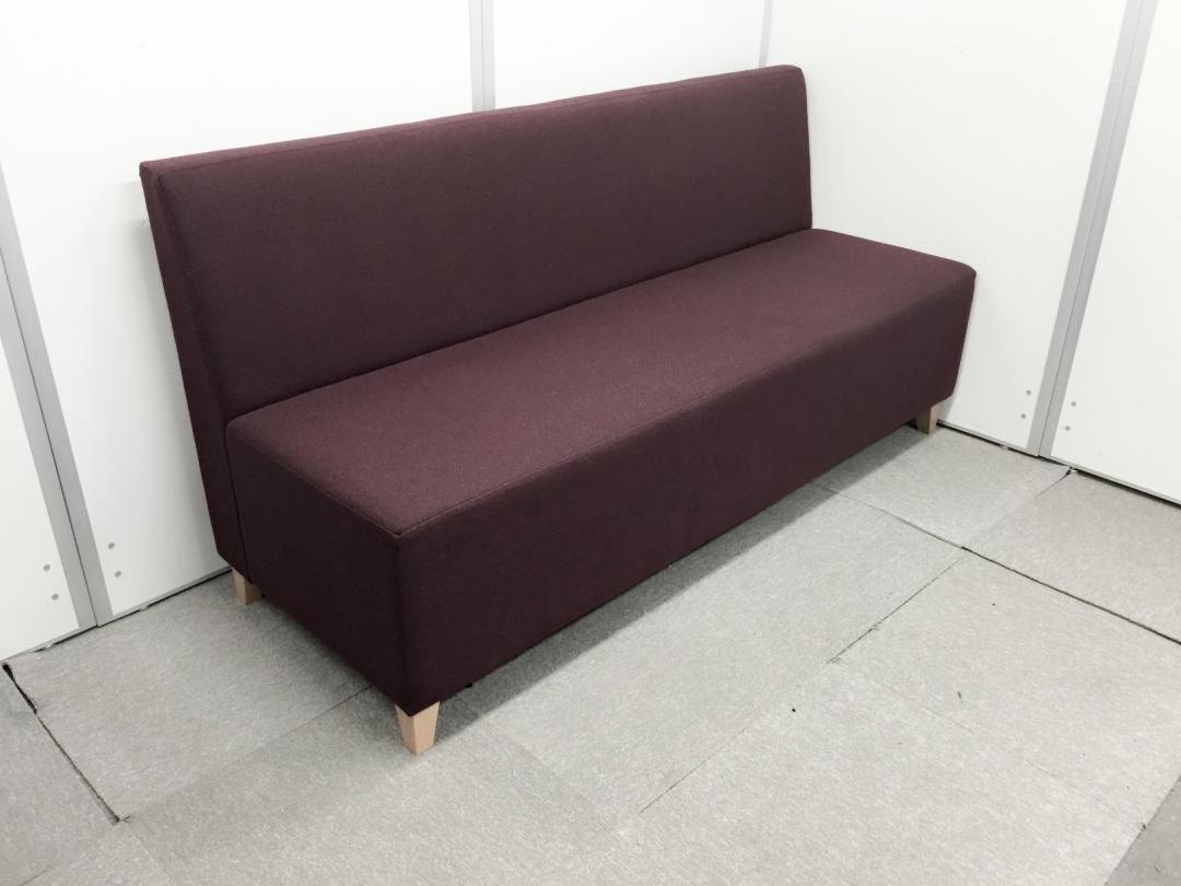 【状態良好】1台限定！待合室や応接室におすすめの3人掛けソファー入荷！
                        
                                    中古
            