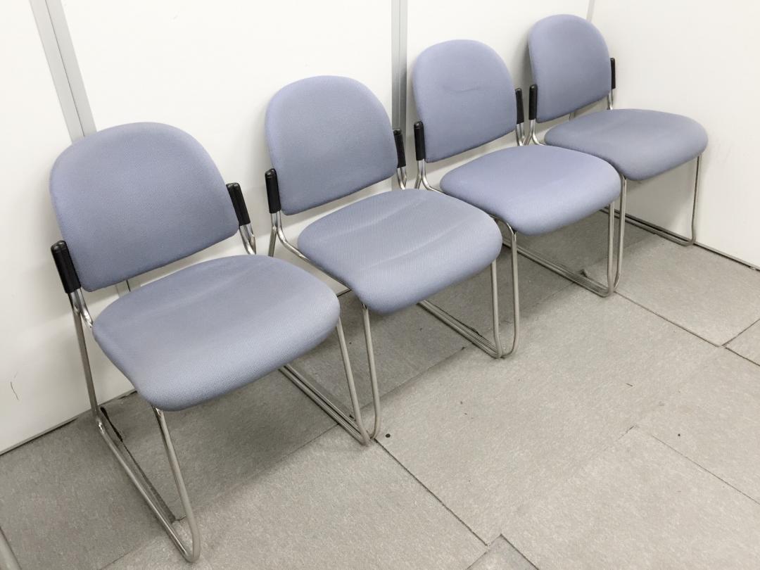 【大量入荷！】4脚セットのおすすめ商品！ガッチリ作られたスタッキングチェアが大量入荷！【ミーティングチェア】
                        
                                    中古
            