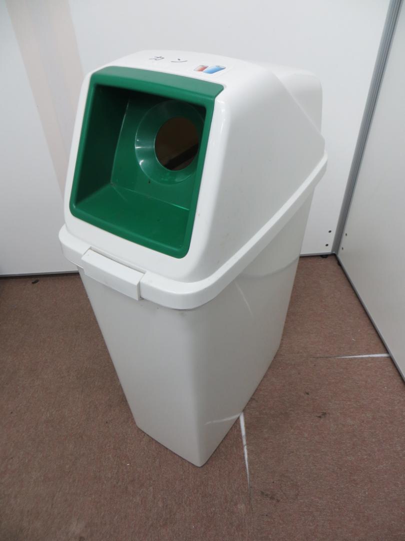 【ダストボックス】これも結構珍しいんです！
                        
                                    中古
            