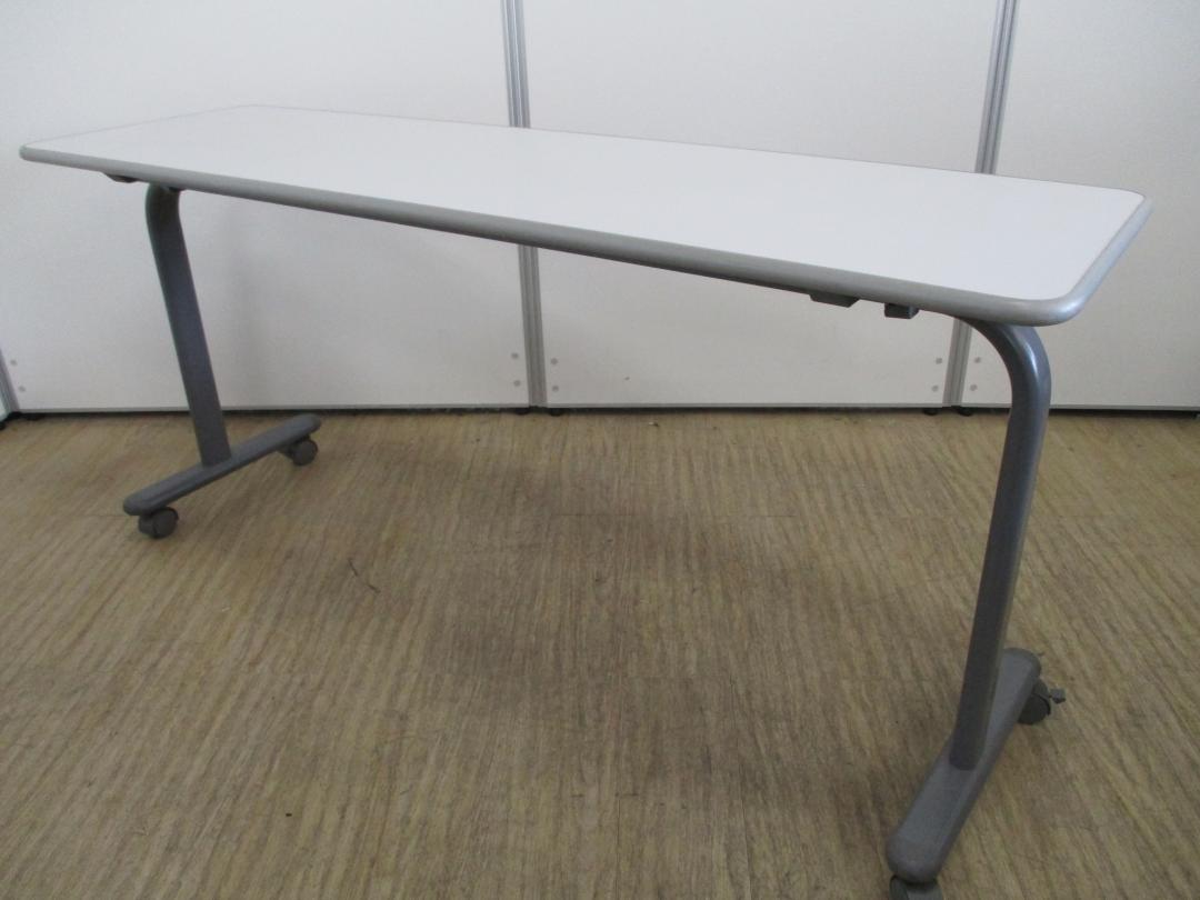 受付に！記入台に！会議に！ミーティングに！必要なときに備えて！
                        ＳＥ型
                                    中古
            