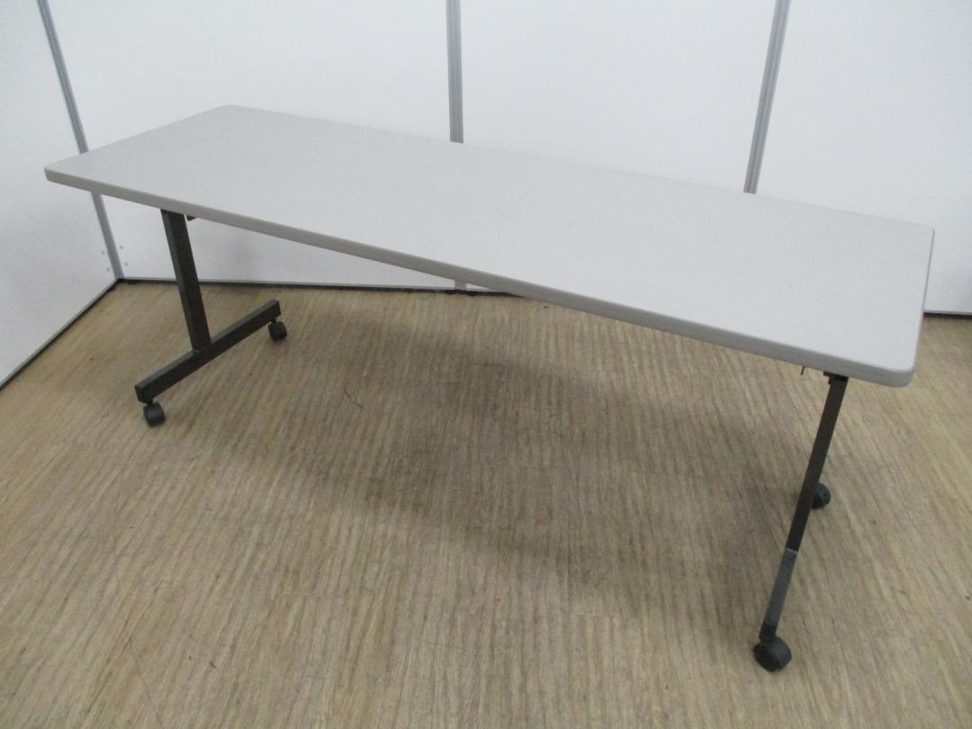 当店人気在庫の会議テーブルは如何でしょうか?!多様性有でオススメ頻度の高いです！
                        
                                    中古
            