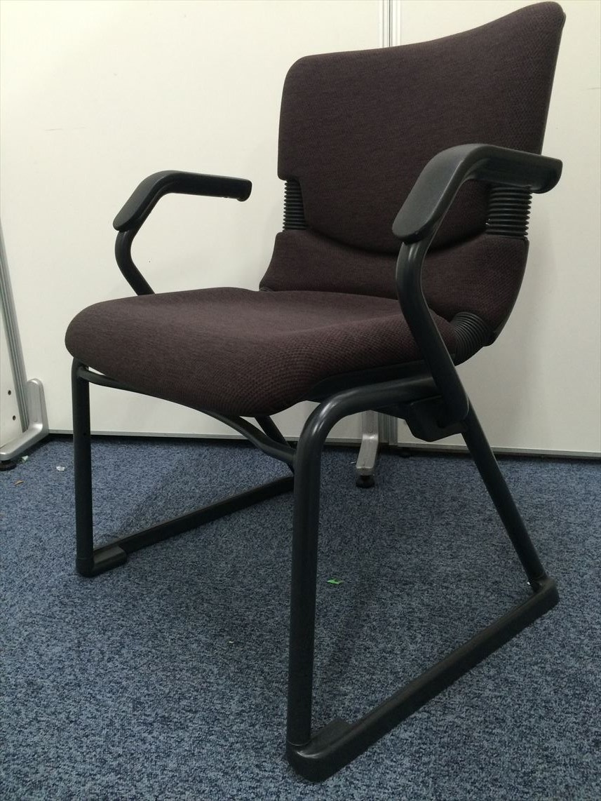 【限定4脚】隠れた名品のバーテブラⅡ　すわり心地抜群
                        バーテブラⅡ
                                    中古
            