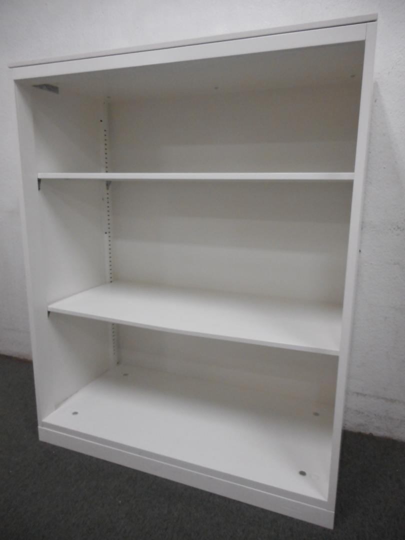 限定1台【よく使う資料・カタログなどの収納におすすめ！】■オープン書庫・ホワイト色（オカムラ製）天板付 ■A4ファイル3段収納対応！
                        レクトライン
                                    中古
            