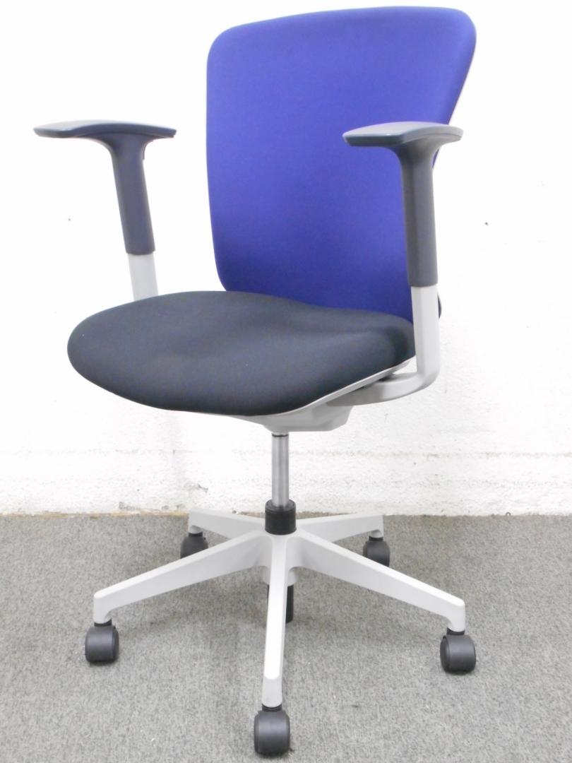 【状態良好】上下昇降可能な肘でご自身のベストポジションを探してみては！？【希少数なのでお早めに！】
                        Valche
                                    中古
            