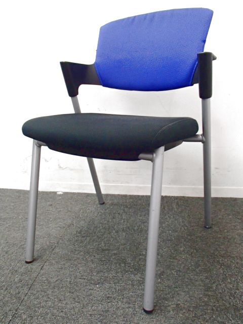 大人気シリーズが入荷！さらにレアタイプ！ほつれありですが、背カバーを外して樹脂ヌードタイプにすることも可能です！
                        プロッティ
                                    中古
            