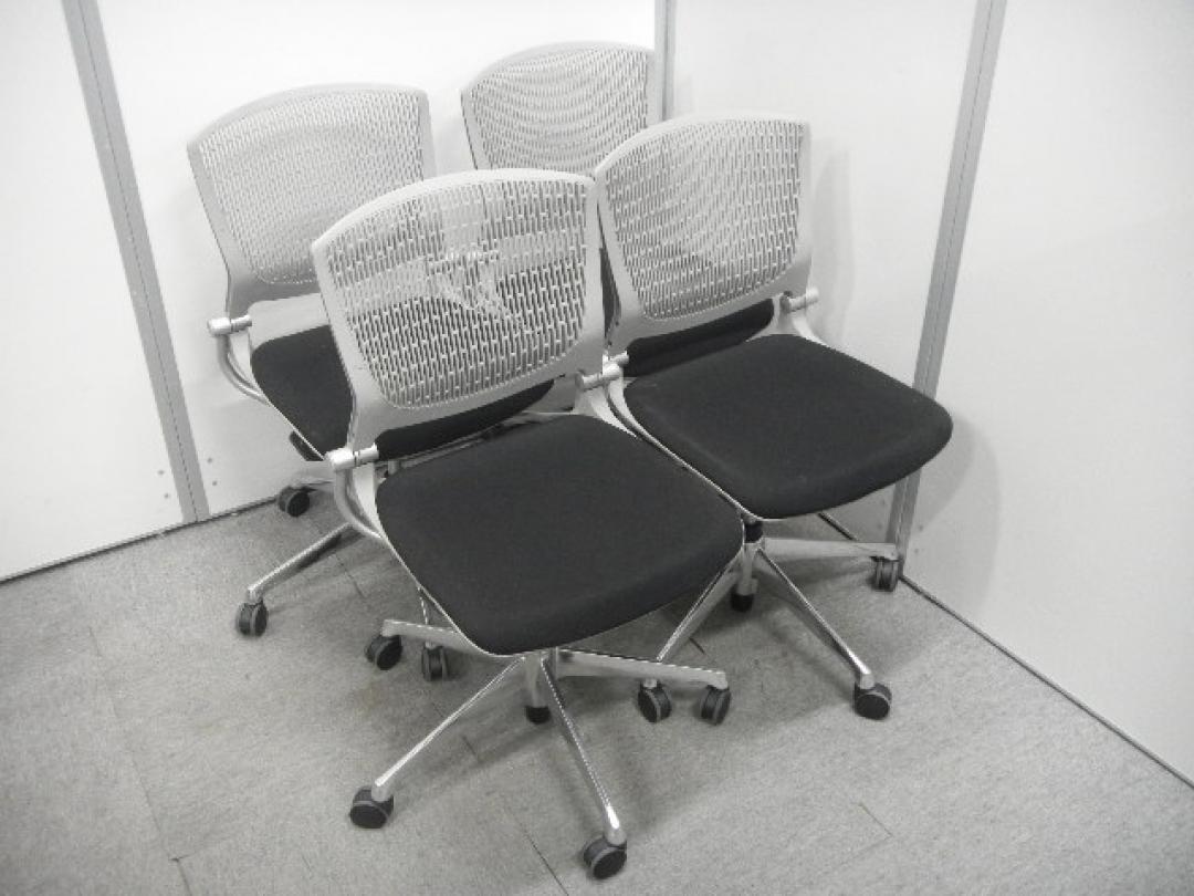 【1セット限定】【ミーティングチェア4脚】【オカムラ製】
                        グラータ
                                    中古
            