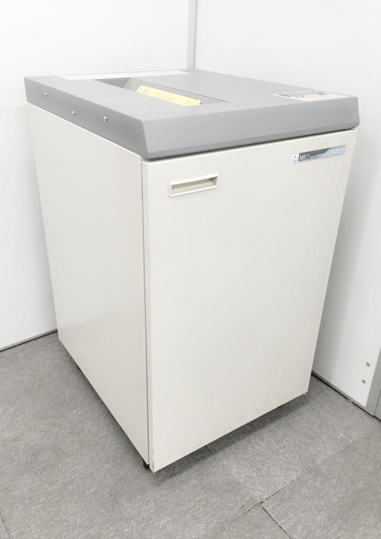 【状態良好】最大枚数45枚！一気に裁断で業務効率UP！サークルプレス機能で紙をならしますのでストレス軽減！【ファンブレス】【業務用シュレッダー】
                        
                                    中古
            