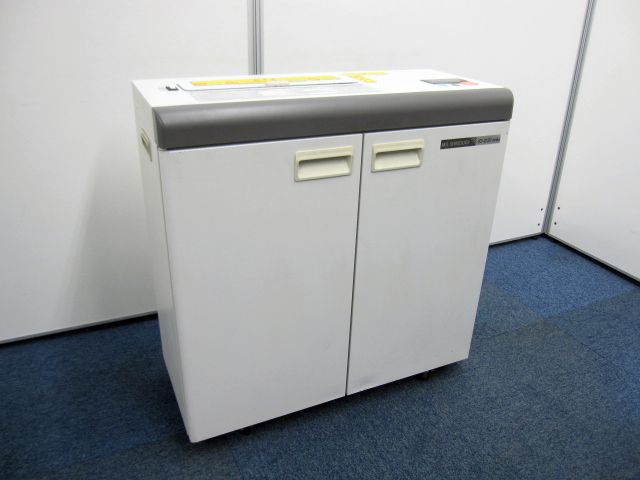 大人気小型シュレッダー　同時裁断約26枚（新品時）メディアもいける
                        
                                    中古
            