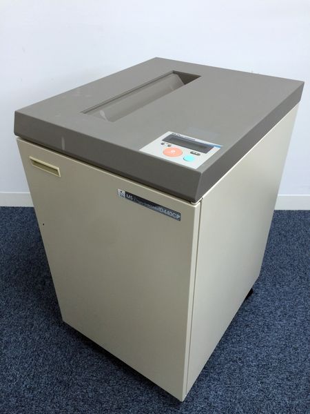 【1台入荷】オフィスの必需品の1つ、シュレッダー
                        
                                    中古
            