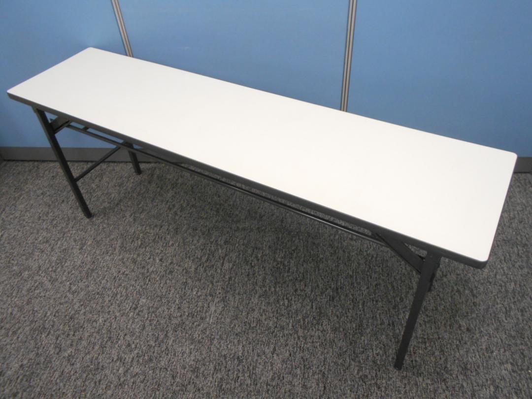 やっぱり人気のコクヨ製　折り畳みテーブルが入荷しました。
                        
                                    中古
            