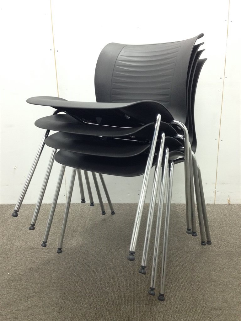 【フリッツハンセンアンサンブルチェア4脚セット！】
                        フリッツハンセン・アンサンブルチェア
                                    中古
            