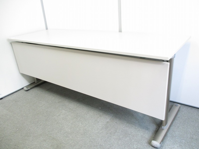 【会議用】3名用スタックテーブル2台入荷です！幕板付きで作りも頑丈！
                        
                                    中古
            