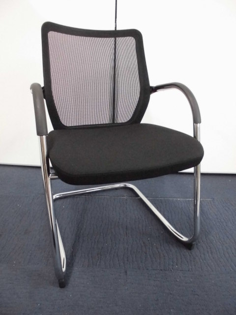 【メッシュチェアー】重ねて収納できるスタッキングチェア【おしゃれなデザイン】
                        8148シリーズ
                                    中古
            