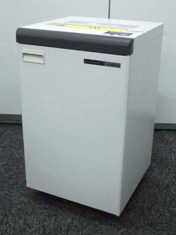 【1台入荷】今や現代のオフィスに必須のアイテムとなりました。マイナンバーや個人情報保護対策に！
                        
                                    中古
            