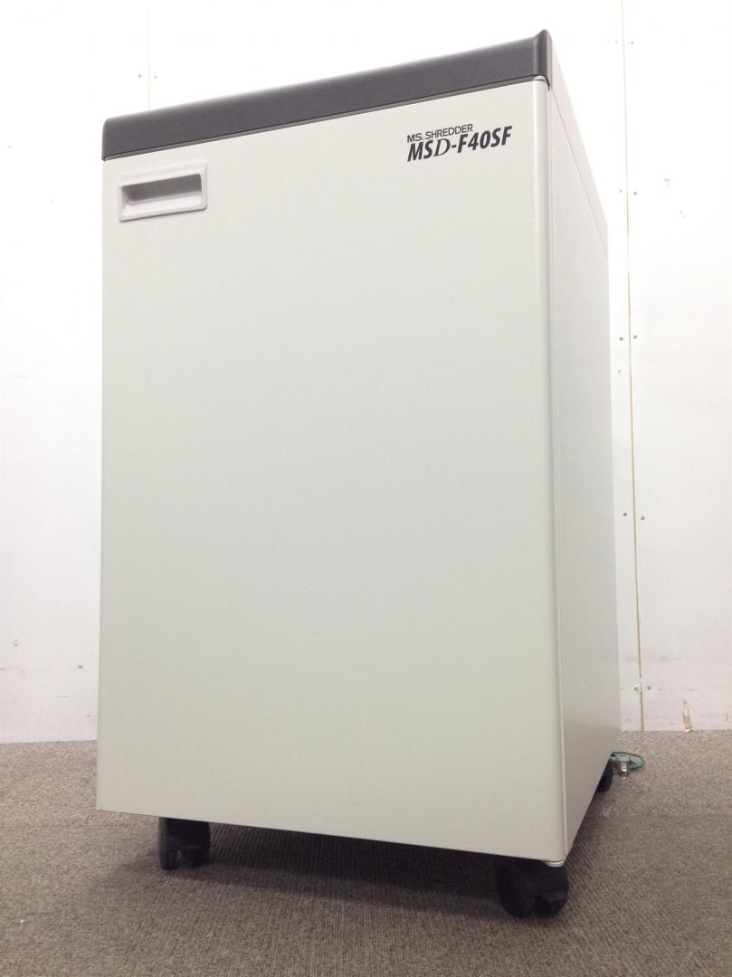 現行モデル！最大裁断枚数45枚｜スパイラルカット｜B3用紙対応｜状態良好です！
                        
                                    中古
            