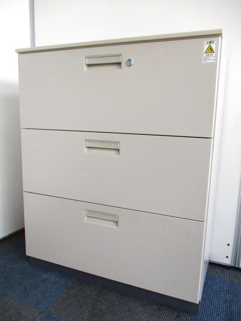 【小ぶりなサイズが丁度良い!!】収納量には定評がある3段ラテラル!!【天板付きで便利です!!】Nu
                        ビジネスウォールNタイプ
                                    中古
            