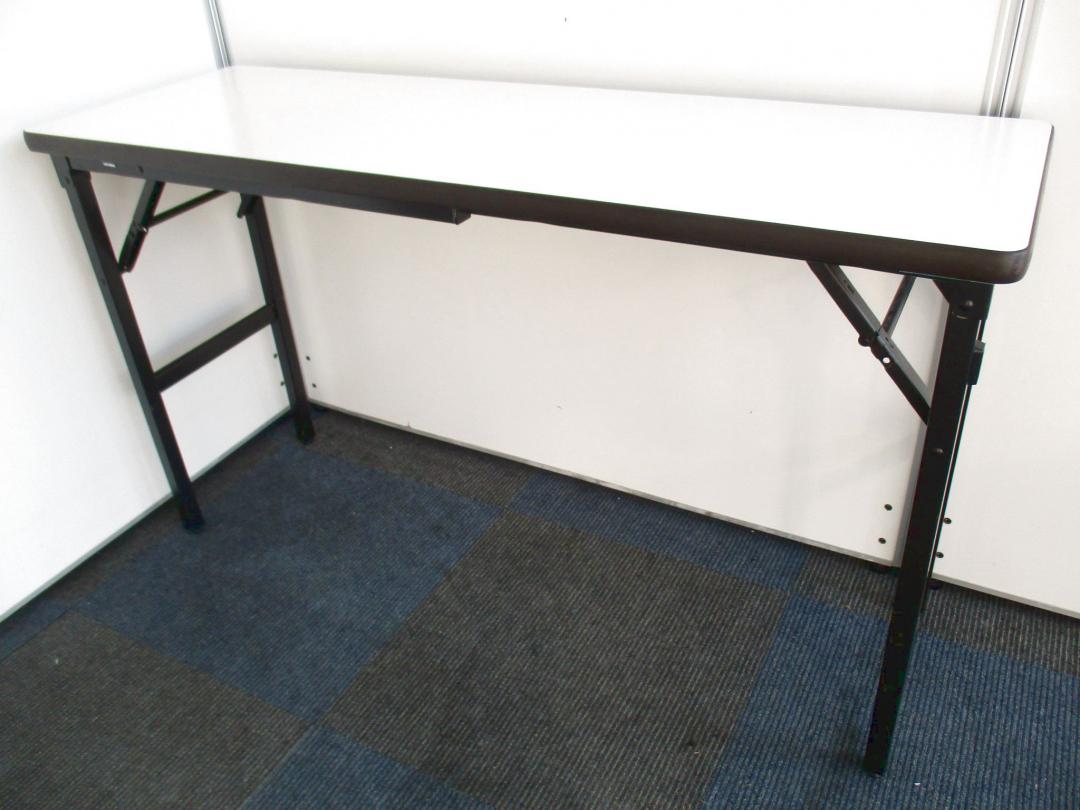 【コンパクトサイズ!!】人気の折り畳みテーブルです!!【安心メーカー品です!!】Nu
                        46・60シリーズ
                                    中古
            