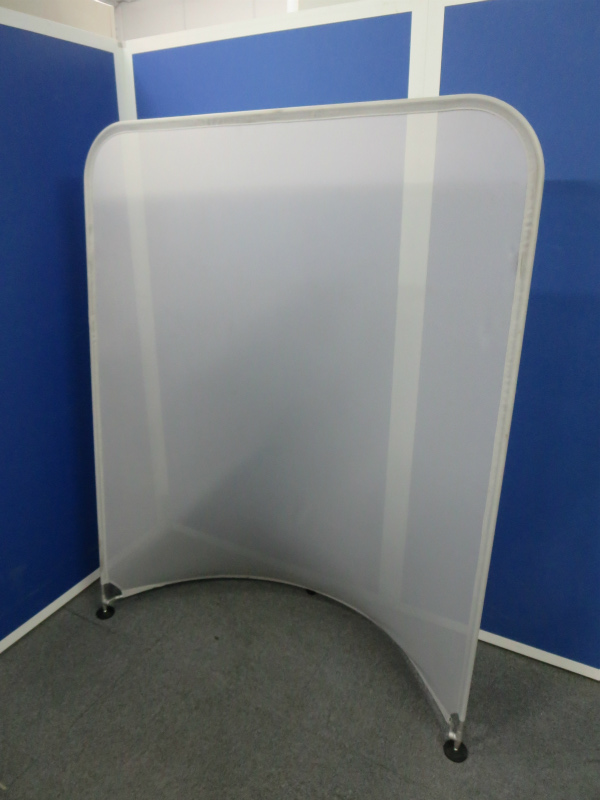 ■スクリーンパーティション　■ちょっとした間仕切としてオススメ！【β】
                        ネットパネル
                                    中古
            