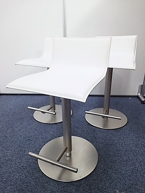 【激レアチェア3脚セット！】今がチャンスです！
                        
                                    中古
            