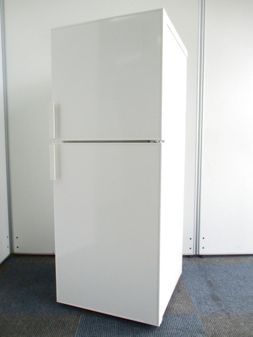 【会社用でもご家庭用でも!!】2ドアタイプの丁度良い大きさです!!【必ず必要なアイテムです!!】Nu

                        
                                    中古
            