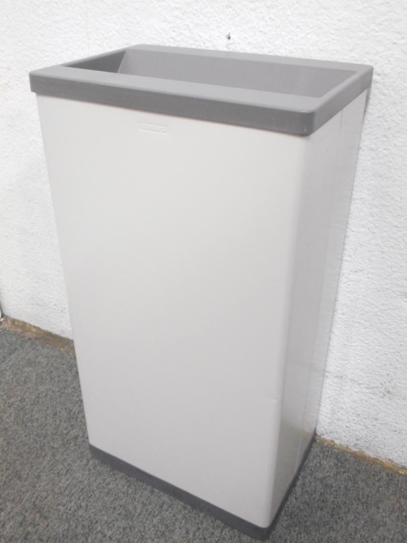 【ゴミの分別に！！】【環境に配慮したオフィス作りに！！】■中古ボックス
                        
                                    中古
            