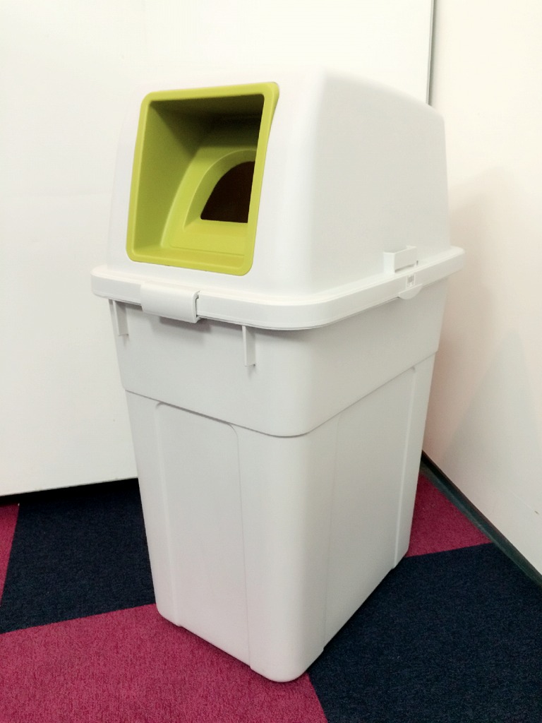 【容量に余裕アリ！】全体色も落ち着いたシンプルな色のダストボックスです■買い忘れがちのゴミ箱です！是非この機会にいかがでしょうか！【おすすめ】
                        
                                    中古
            