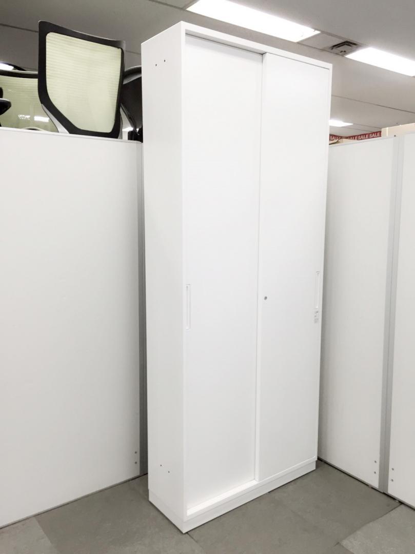 【状態良好 未使用品】2016年製の引き戸書庫が大量入荷！数に限りがあるおすすめ商品！奥行き320mmで通路におすすめ！
                        エディア
                                    中古
            