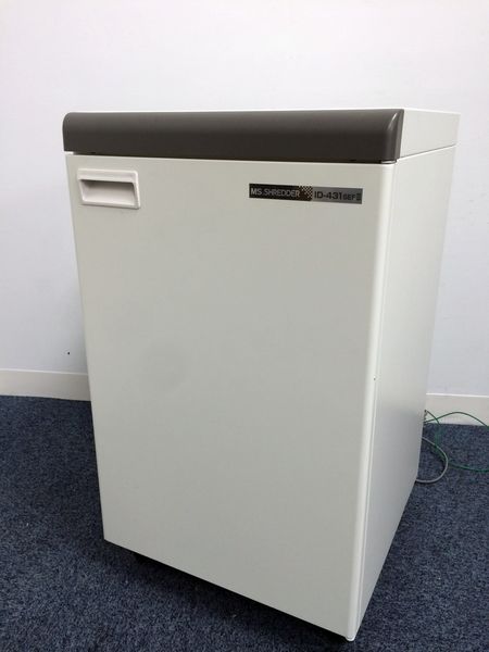 【最大同時裁断枚数55枚】新品定価70万円以上の商品がこの価格！！
                        
                                    中古
            