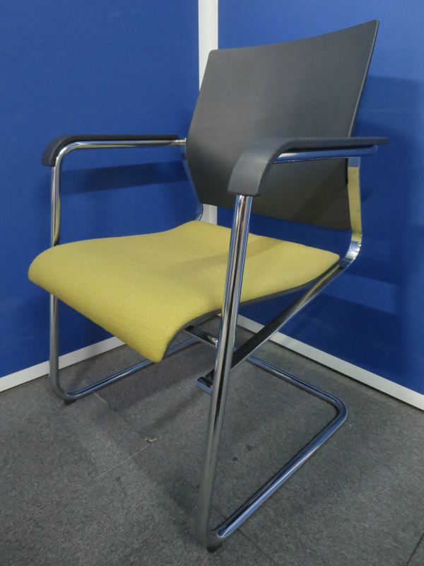 【1ランク上の会議室を演出する！】～ドイツ製デザイナーズ家具メーカーのミーティングチェア～【リフレッシュルームにもおすすめ！】
                        ジート(Sito)
                                    中古
            