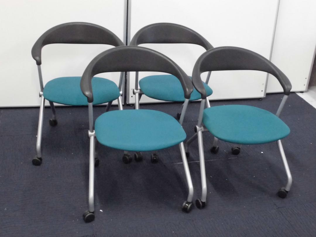 【近未来デザイン】4脚セット｜ネスティングチェア/ミーティングチェア｜グリーン×ブラック【オシャレチェア】
                        
                                    中古
            