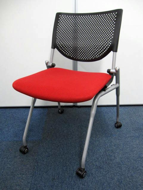 会議用チェアにはレッドが映える　おすすめネスティングチェア
                        プロスタック
                                    中古
            