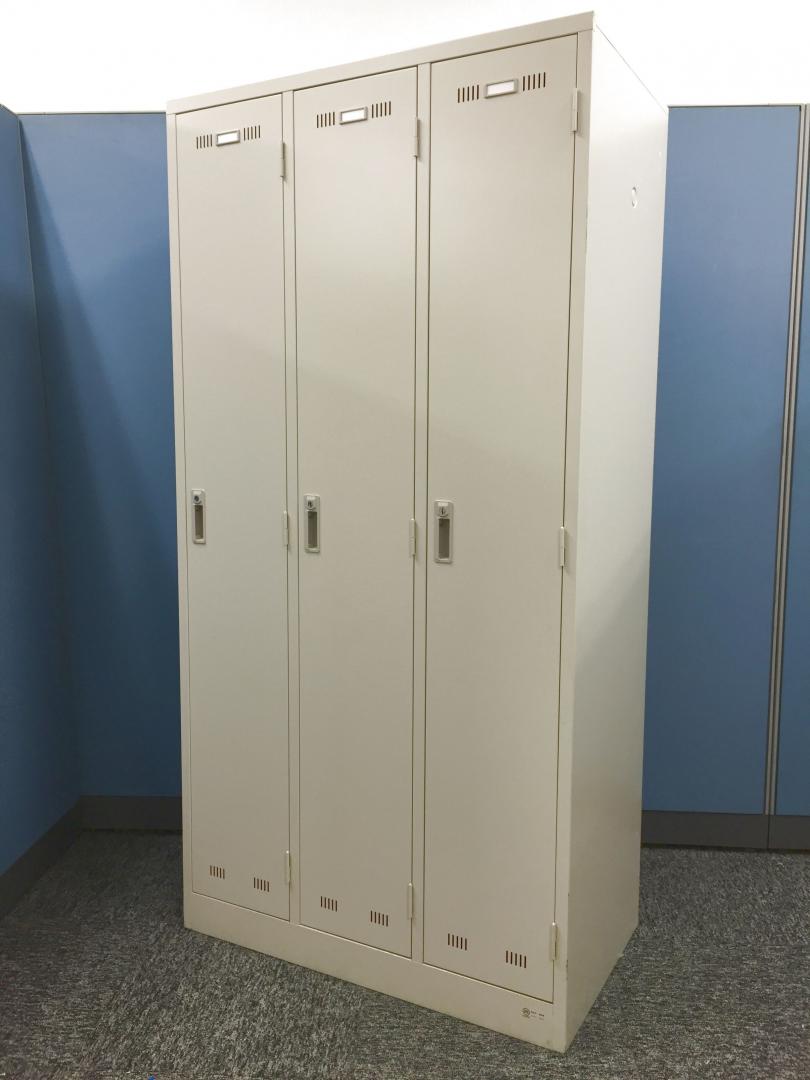【2台入荷】3人用ロッカー|生興｜シンプルなデザイン
                        
                                    中古
            