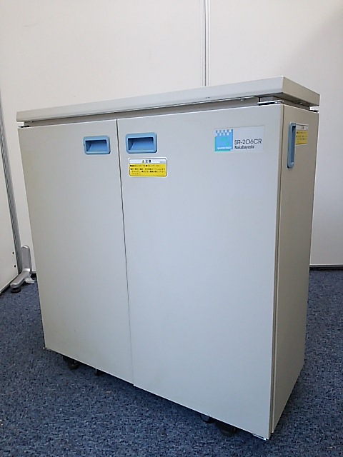 【店舗入荷時同時裁断枚数6枚確認済】お求めやすい価格のシュレッダー！
                        
                                    中古
            