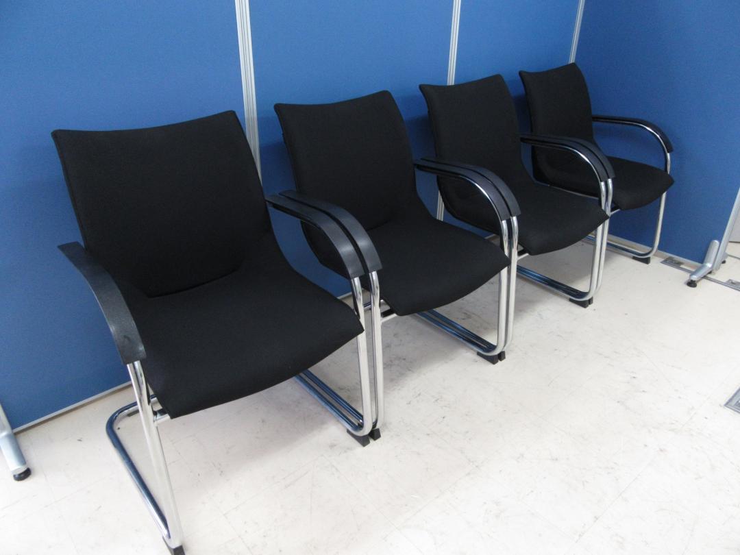 [4脚セット!!]オカムラ製ミーティングチェアのお得なセット!今だけのチャンス!!
                        
                                    中古
            