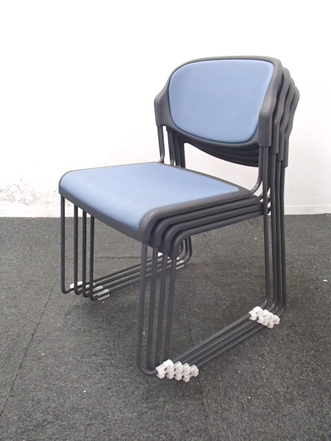 【4脚セット販売】サンケイ製｜スタッキングチェア｜セットでお買い得です！
                        
                                    中古
            