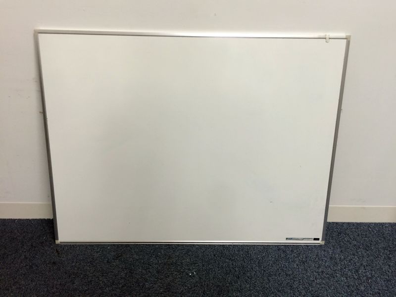 限定1枚　壁掛けタイプ！！邪魔になりません！！
                        
                                    中古
            