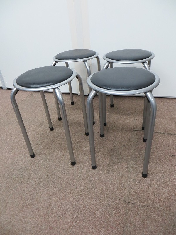 【数揃います】休憩室や待合室におすすめ！4脚セット【新品オフィス家具】
                        FB-01BK
                                    新品
            