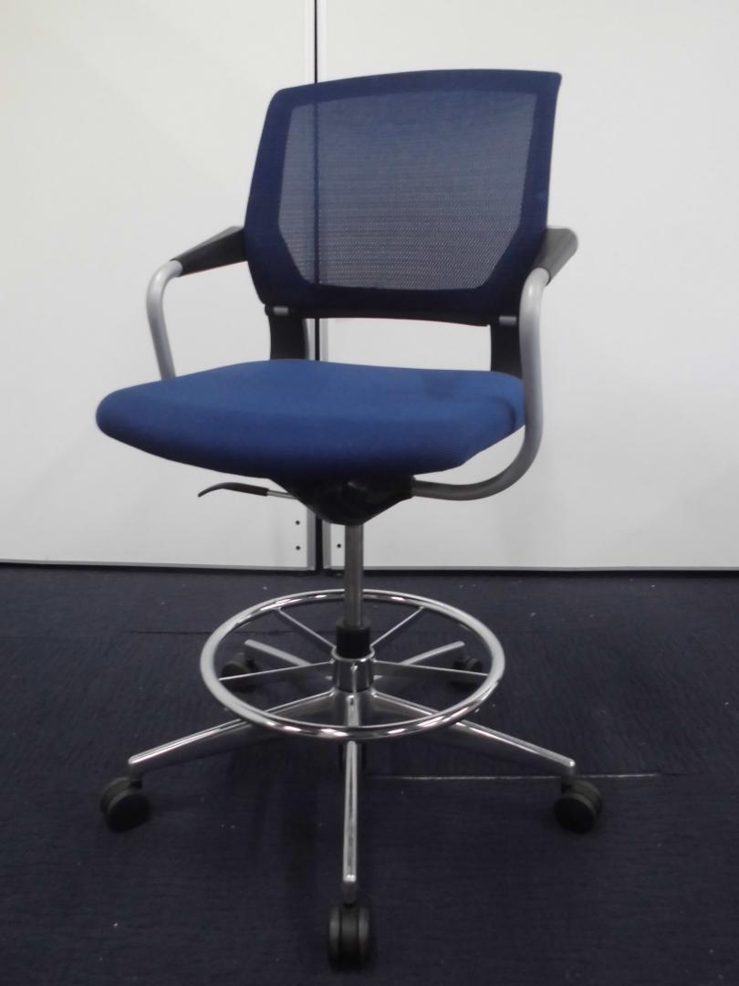 ミーティングチェア
                        サテリテ
                                    中古
            