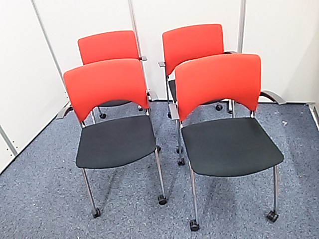 【セットでお買い得！】1脚4,000円→4脚で15,000円　限定1セット！
                        
                                    中古
            