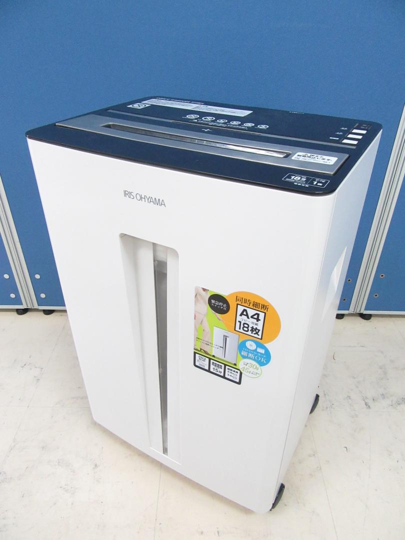 [おすすめ小型シュレッダー!!]コンパクトで使いやすいクロスカットタイプ!!お値段もお手頃です!![CD/DVD・カード対応]※逆転機能使用不可
                        SH18N
                                    中古
            