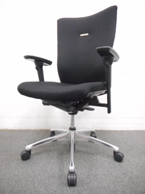 ■機能美あふれるデザイン■大人気シリーズ■オカムラ製フィーゴチェア大量入荷
                        フィーゴ
                                    中古
            